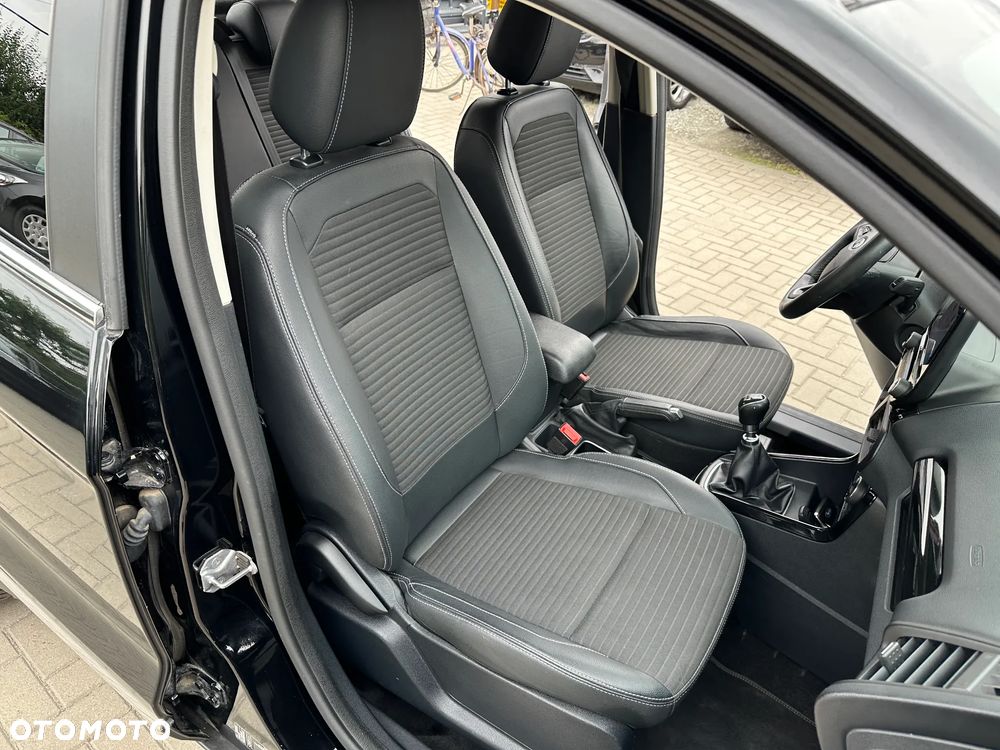 Ford EcoSport - 23