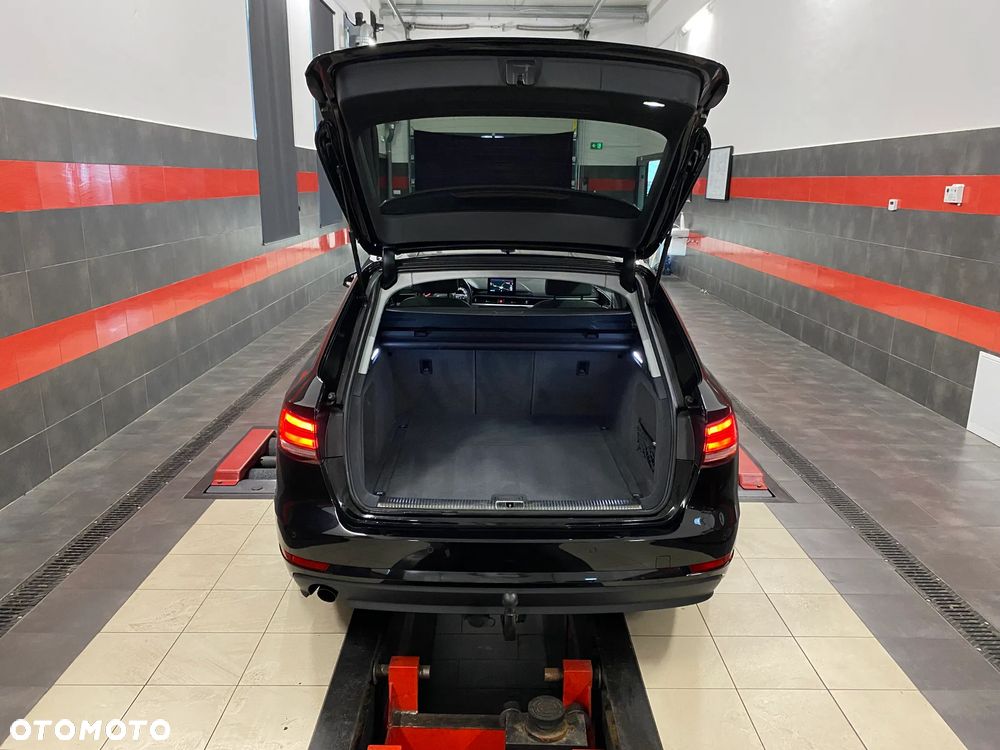 Audi A4 Avant 2.0 TDI S tronic design - 16