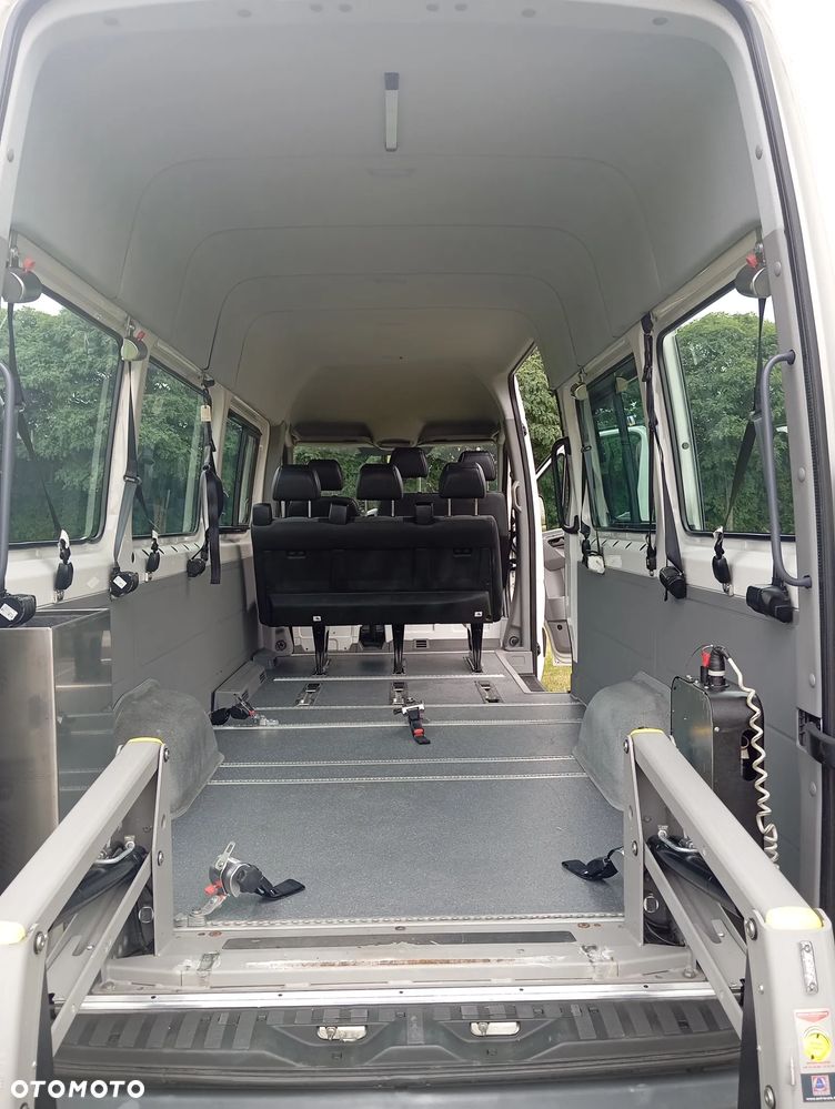 Volkswagen Crafter - 21