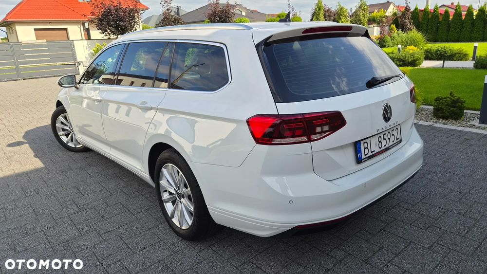 Volkswagen Passat Variant 2.0 TDI BMT Highline DSG - 32