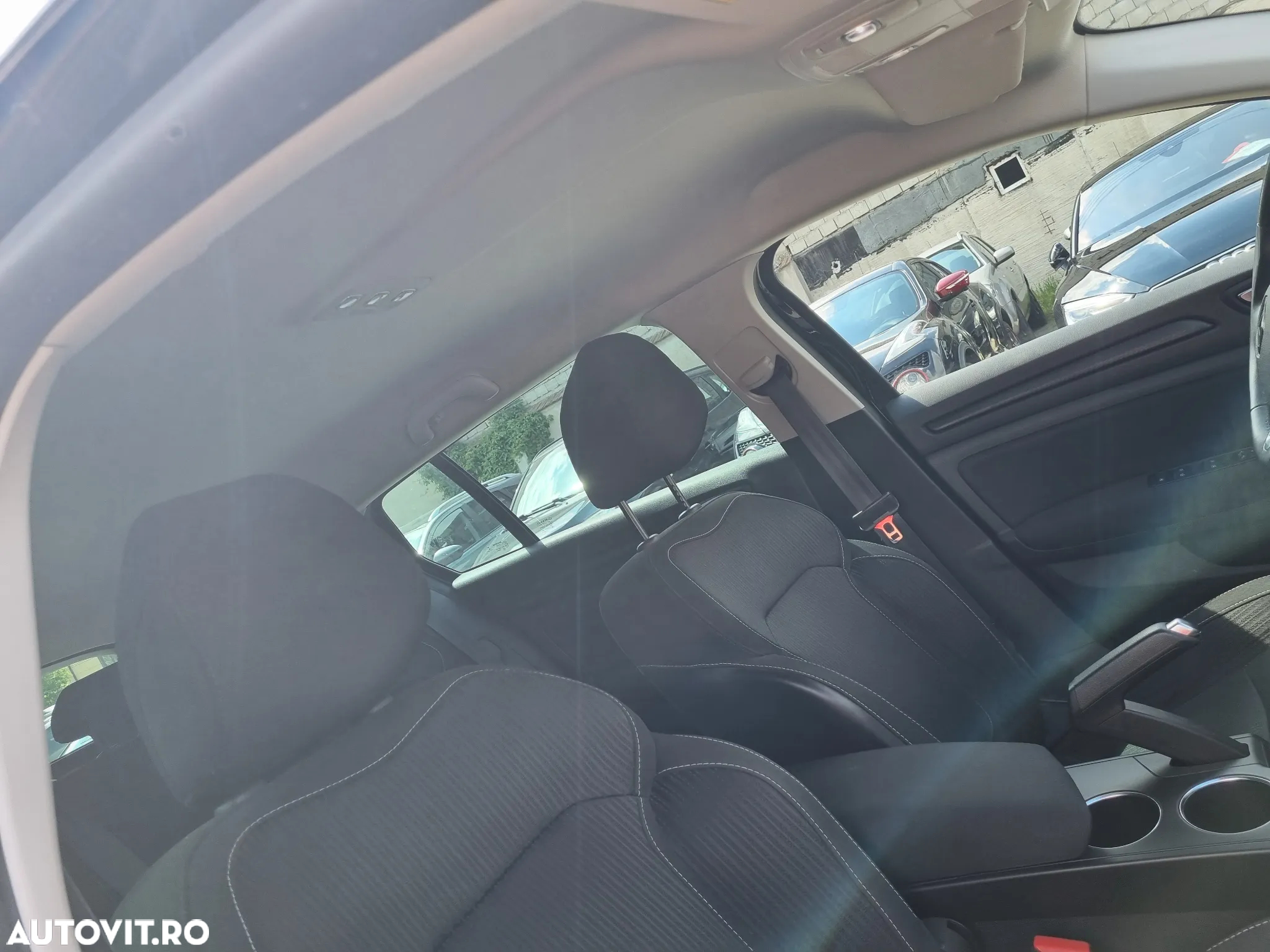 Renault Megane Grandtour ENERGY dCi 110 EDC BUSINESS - 20