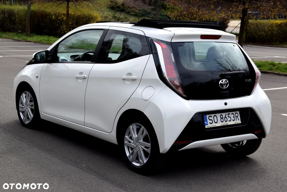 Toyota Aygo x-play - 7