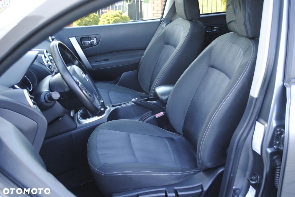Nissan Qashqai - 13
