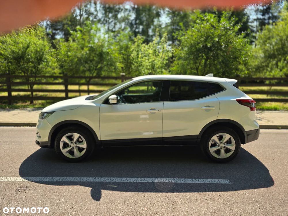Nissan Qashqai 1.6 DCi Xtronic TEKNA - 18