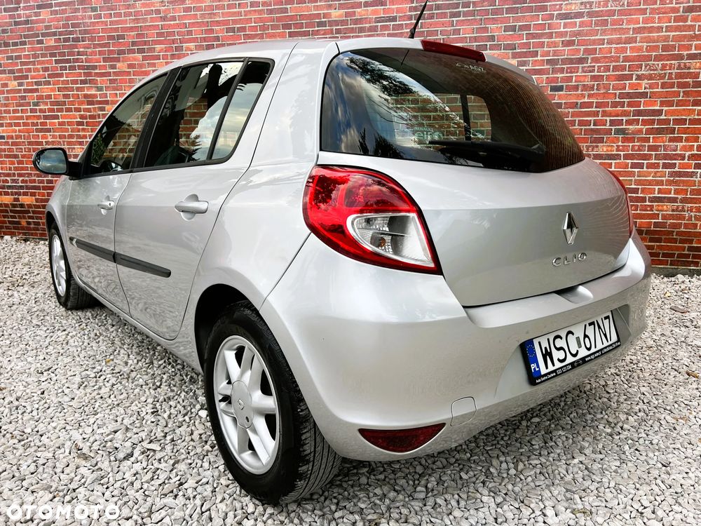 Renault Clio - 4