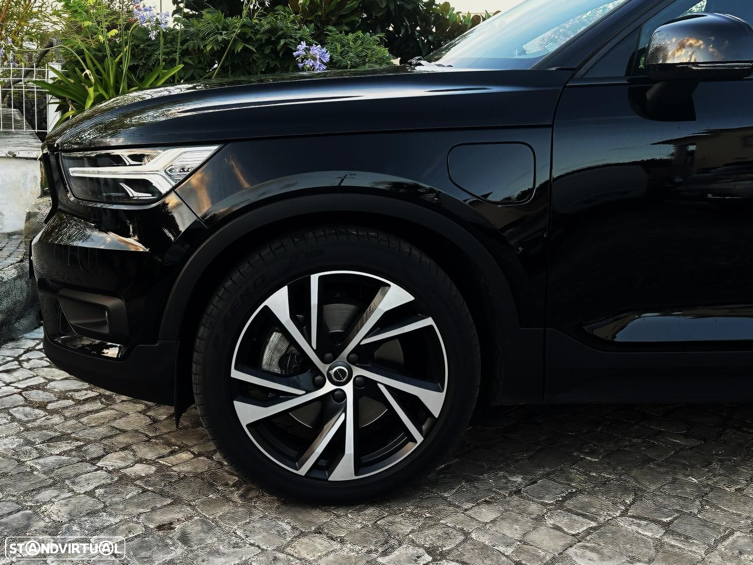 Volvo XC 40 1.5 T5 PHEV R-Design Expression - 4