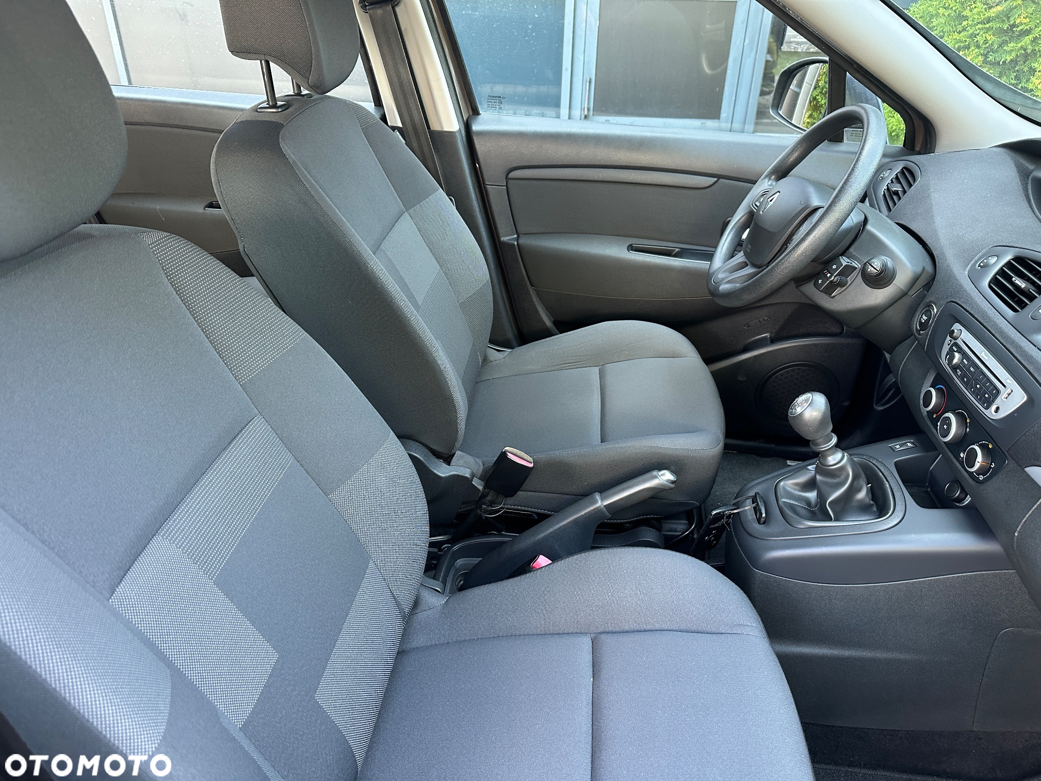 Renault Scenic 1.6 16V 110 TomTom Edition - 20