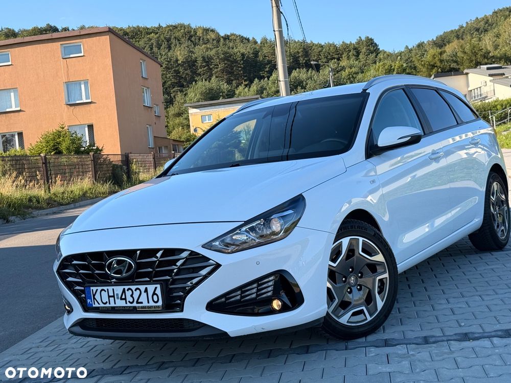 Hyundai i30 1.6 CRDI 48V-Hybrid DCT Prime - 3