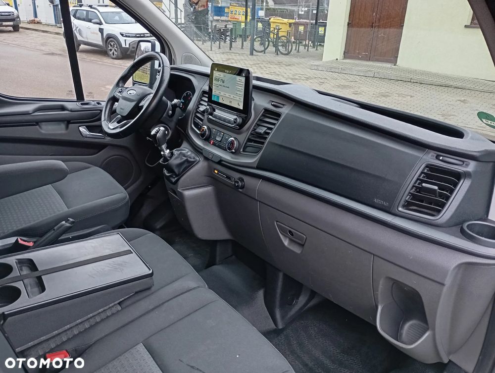 Ford Transit Custom L2H1 Long - 28