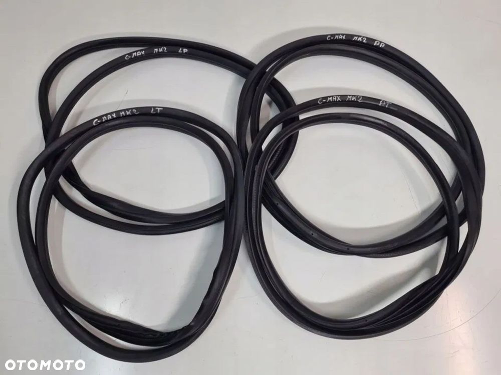 USZCZELKA DRZWI PRZÓD PRAWA FORD C-MAX MK2 - 1