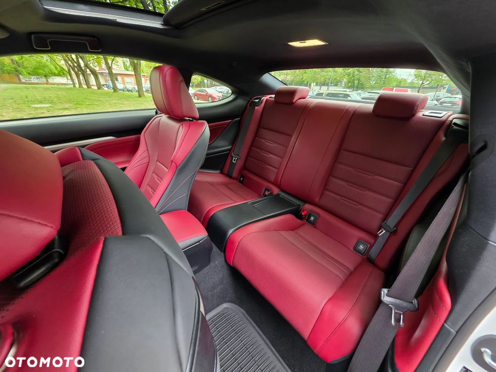Lexus RC - 23