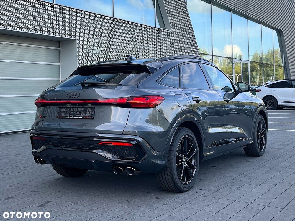Audi SQ5 - 11