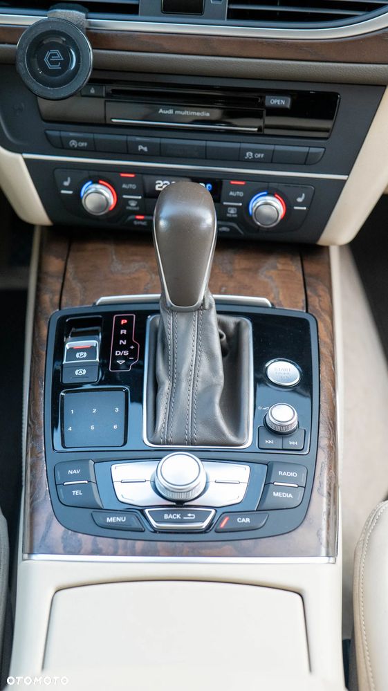 Audi A6 Avant 3.0 TFSI Quattro S tronic - 21