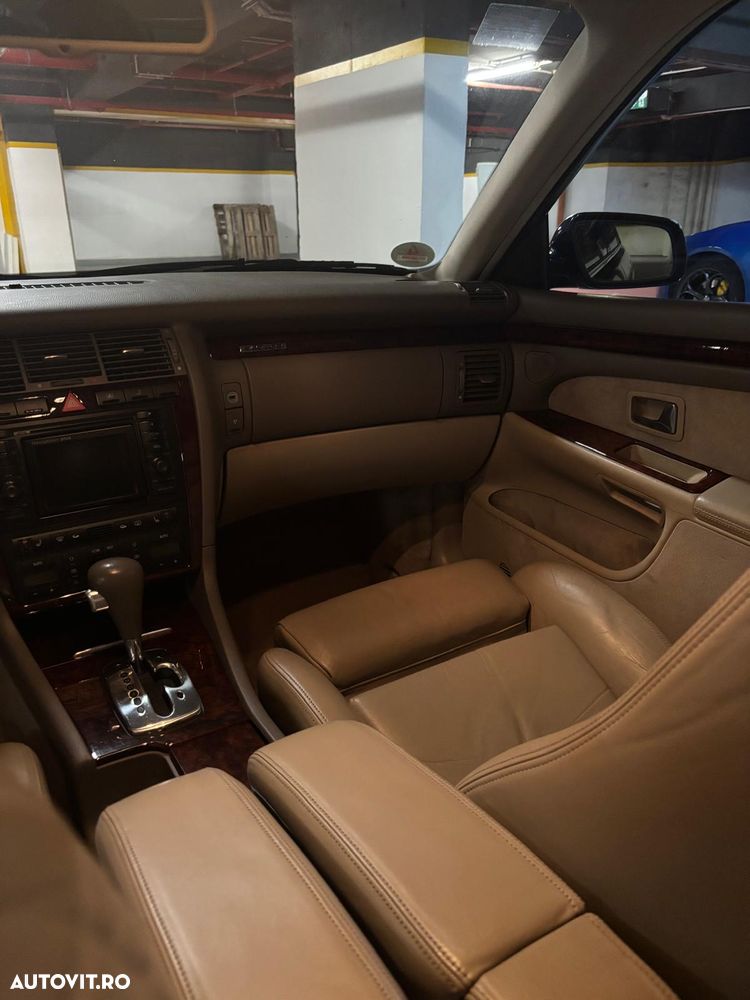 Audi S8 - 13