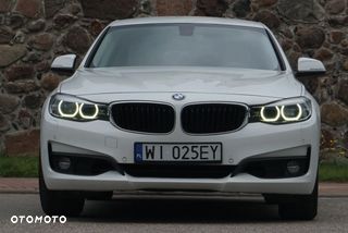 BMW Seria 3 320i Advantage