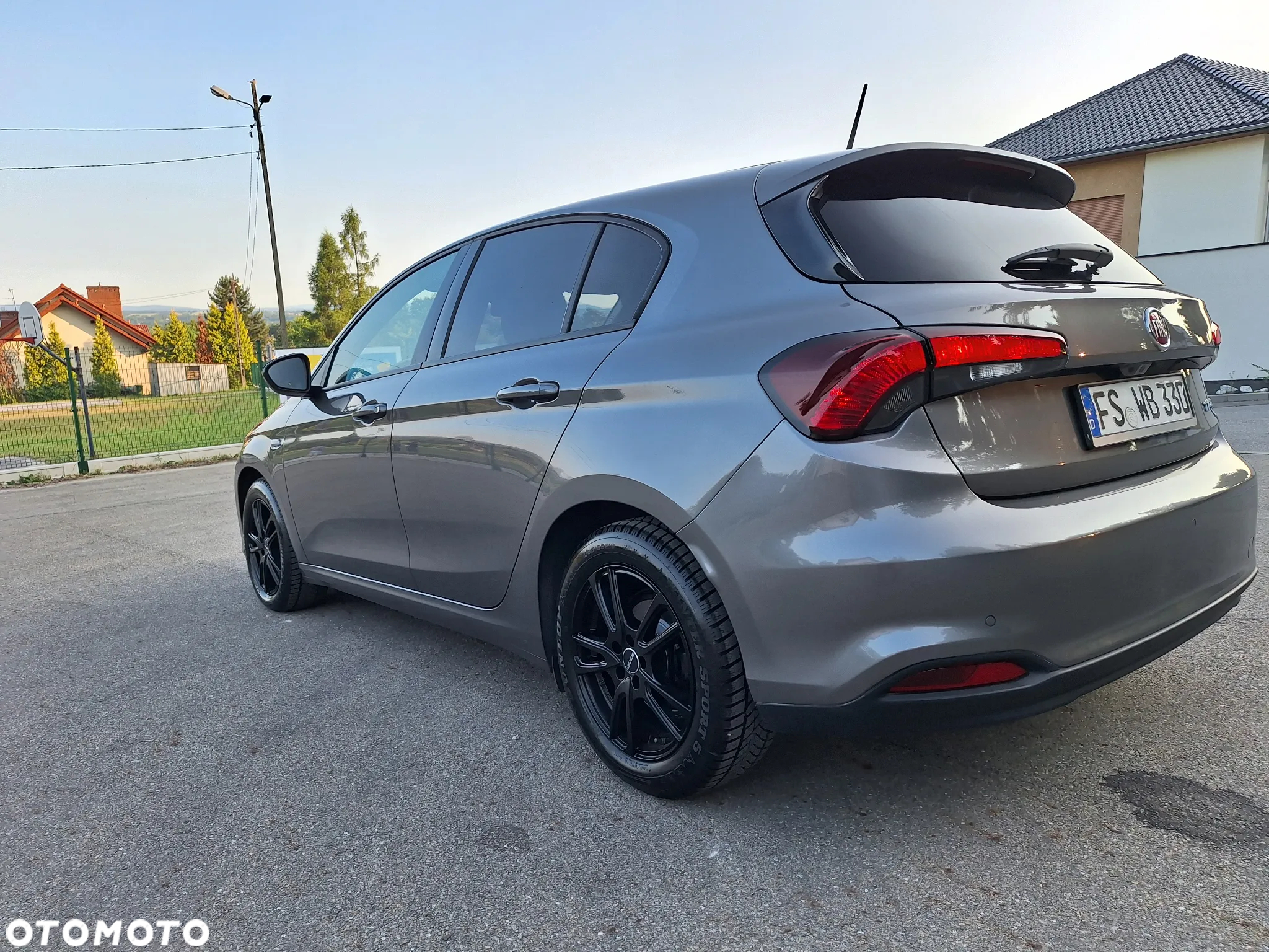 Fiat Tipo - 12