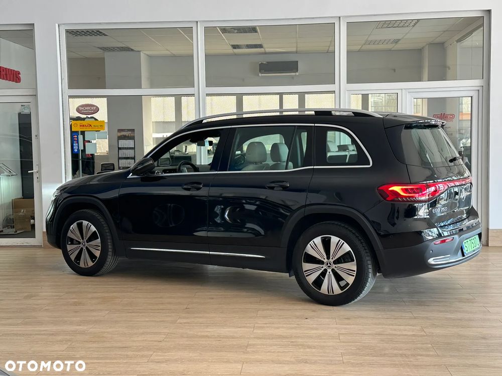 Mercedes-Benz EQB 250 66.5kWh Progressive - 5