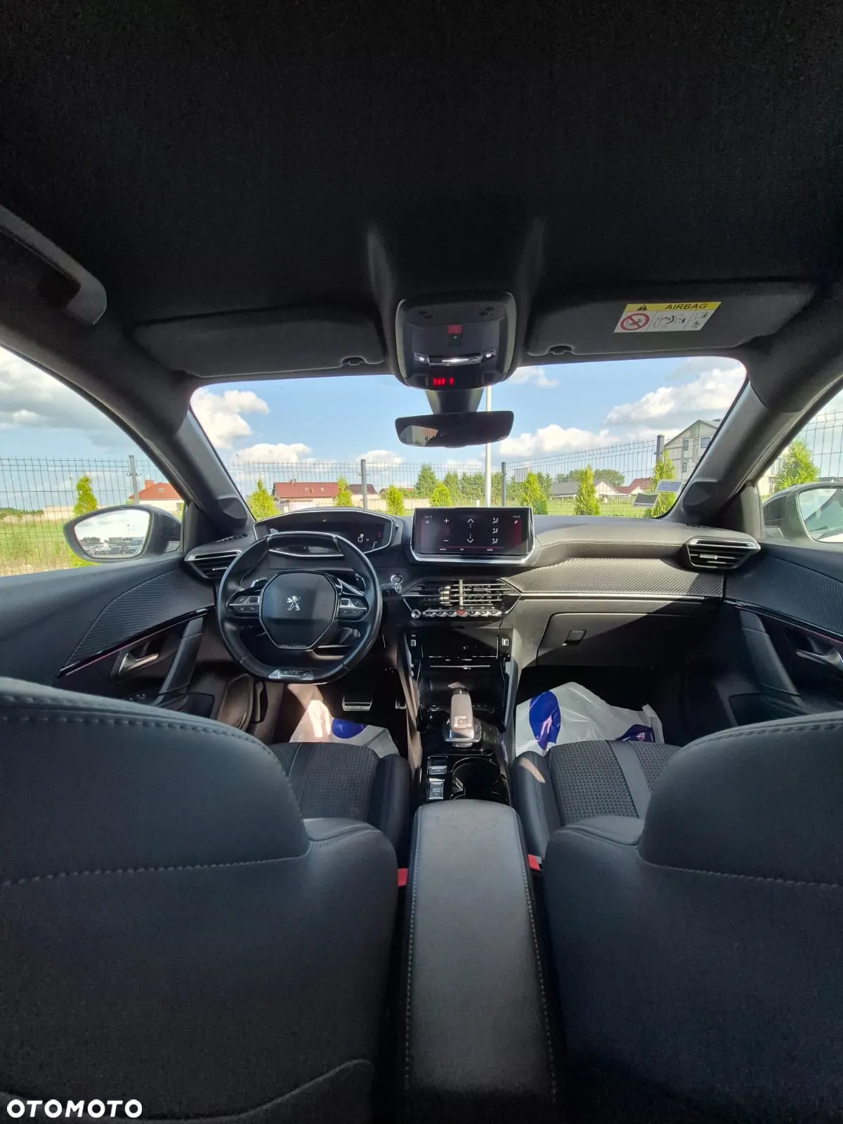 Peugeot 208 PureTech 100 EAT8 GT Pack - 14