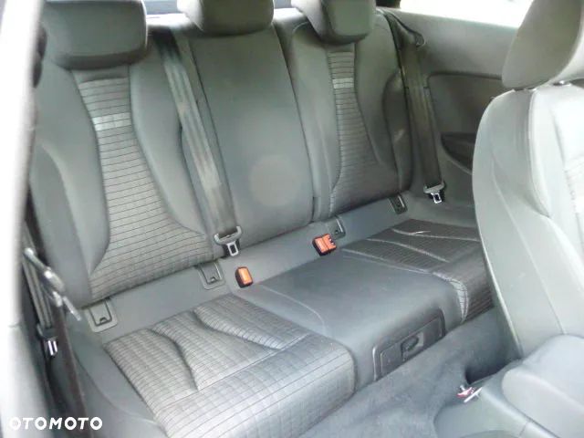 Audi A3 1.6 TDI clean diesel Attraction S tronic - 14