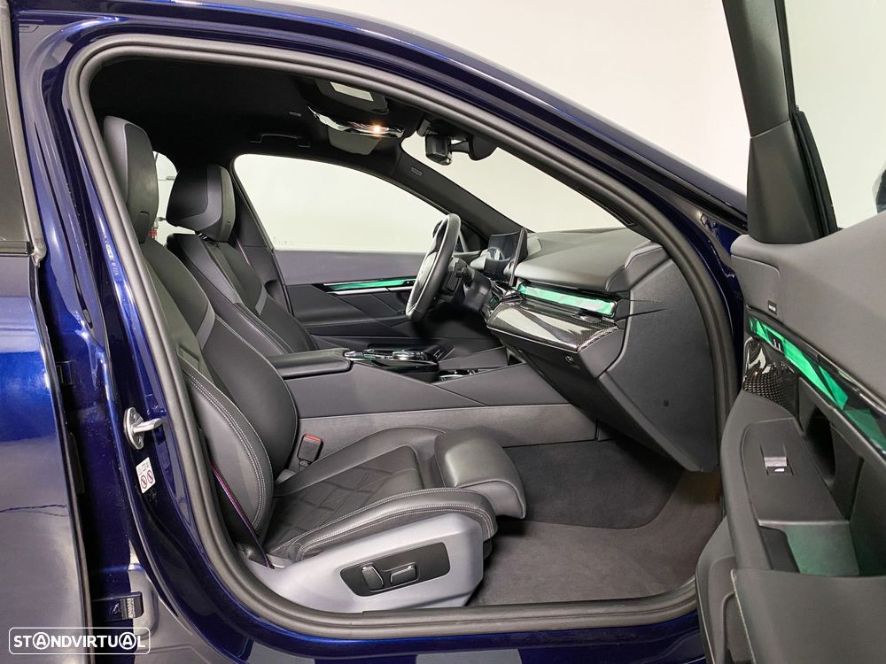 BMW 550 e xDrive Pack Desportivo M - 19