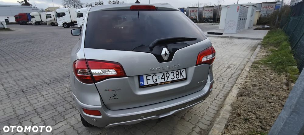 Renault Koleos 2.0 dCi FAP 4x4 Bose Edition - 3