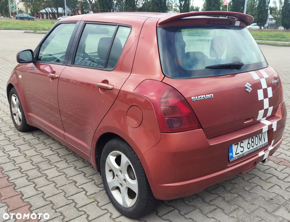 Suzuki Swift - 2