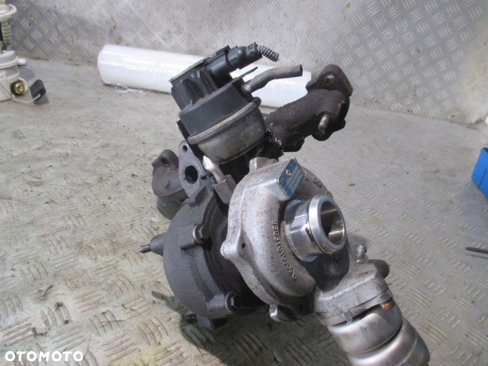 AUDI A4 B8 A5 8T 2.0 TDI TURBOSPRĘŻARKA 03L145702H + KOLEKTOR 03L253033 - 7