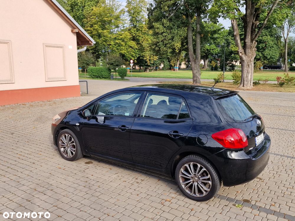 Toyota Auris 1.4 D-4D Luna MM - 4