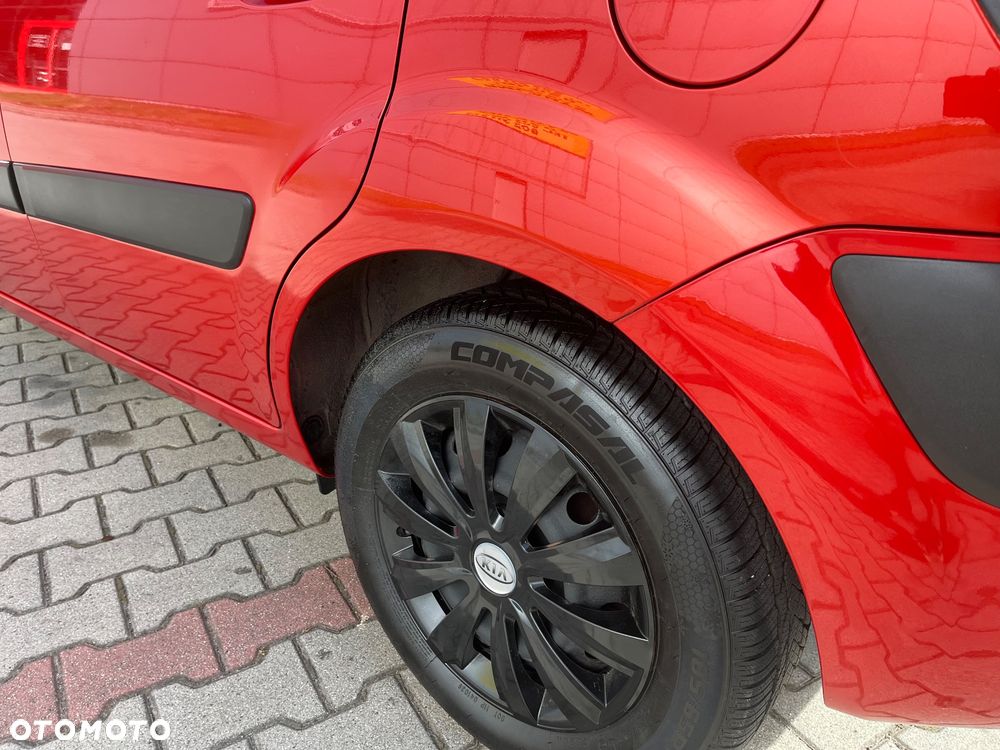 Kia Rio 1.6 Sport - 10