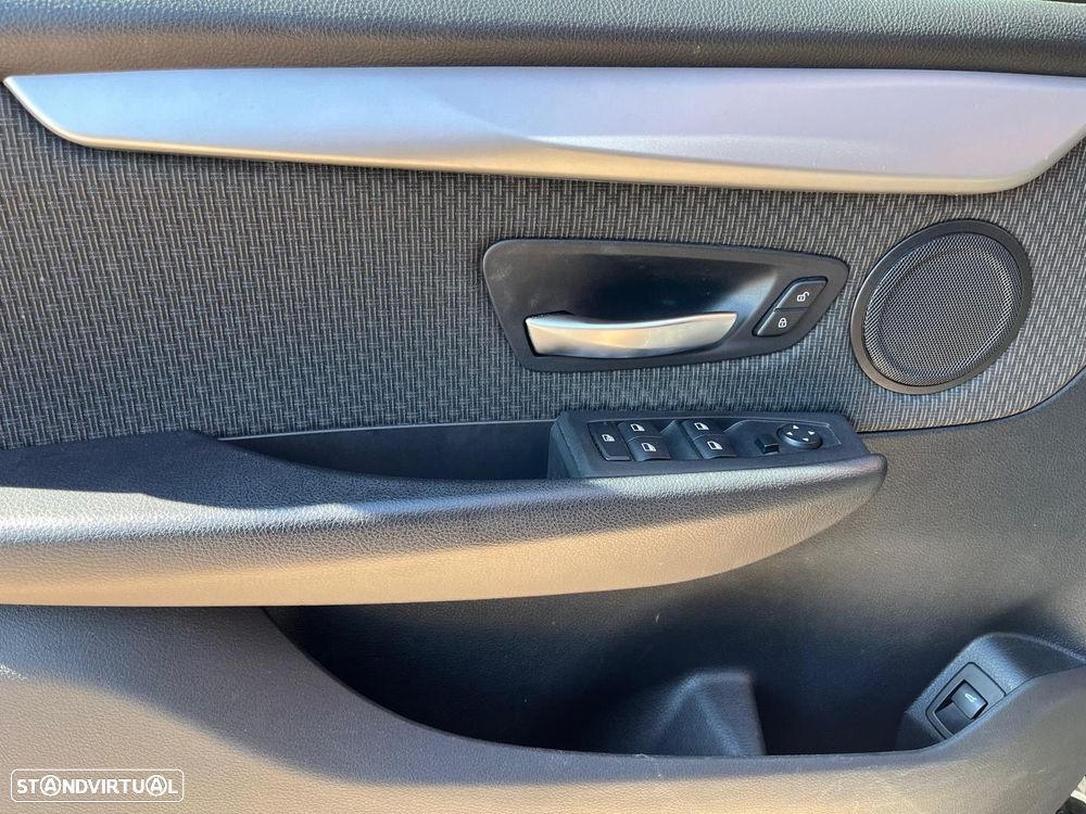 BMW 216 Gran Tourer i 7L Advantage - 12