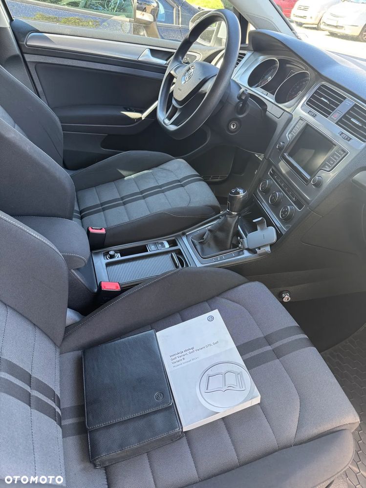Volkswagen Golf 1.6 TDI BlueMotion Trendline - 10