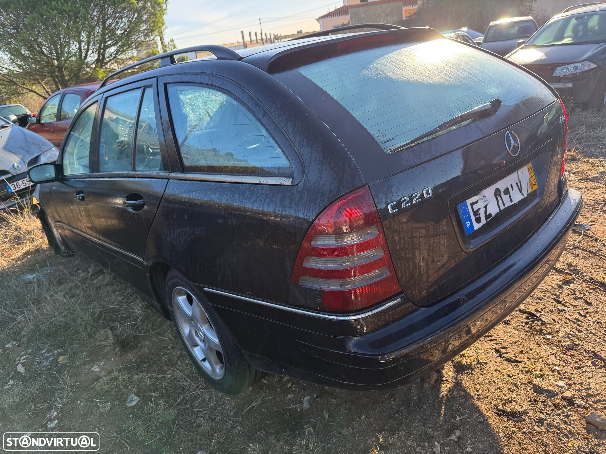 Mercedes Class C W203 de 2002 para peças - 3