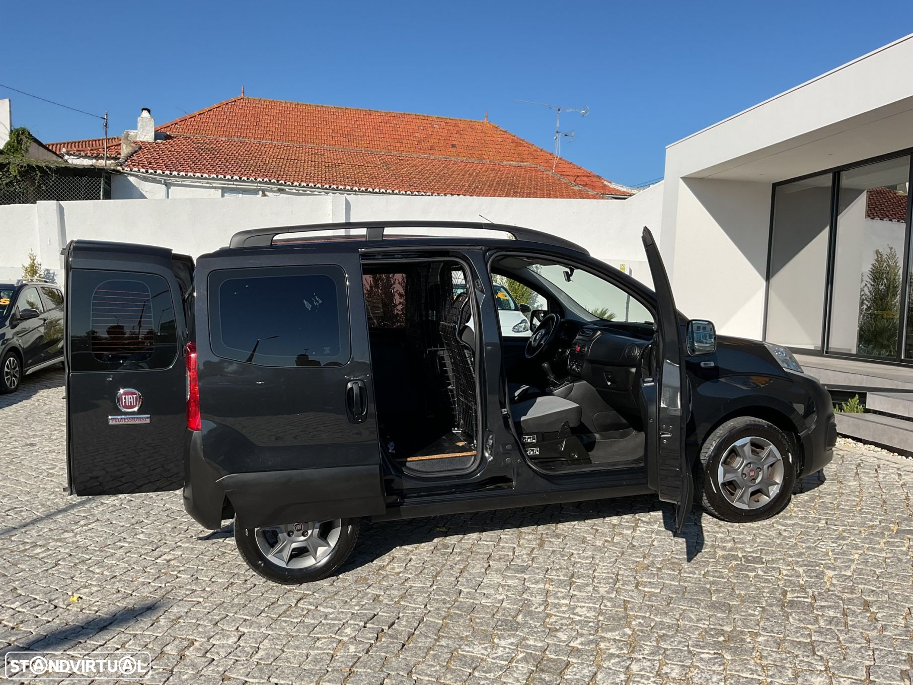 Fiat Fiorino 1.3 M-jet Adventure com 1GD - 18