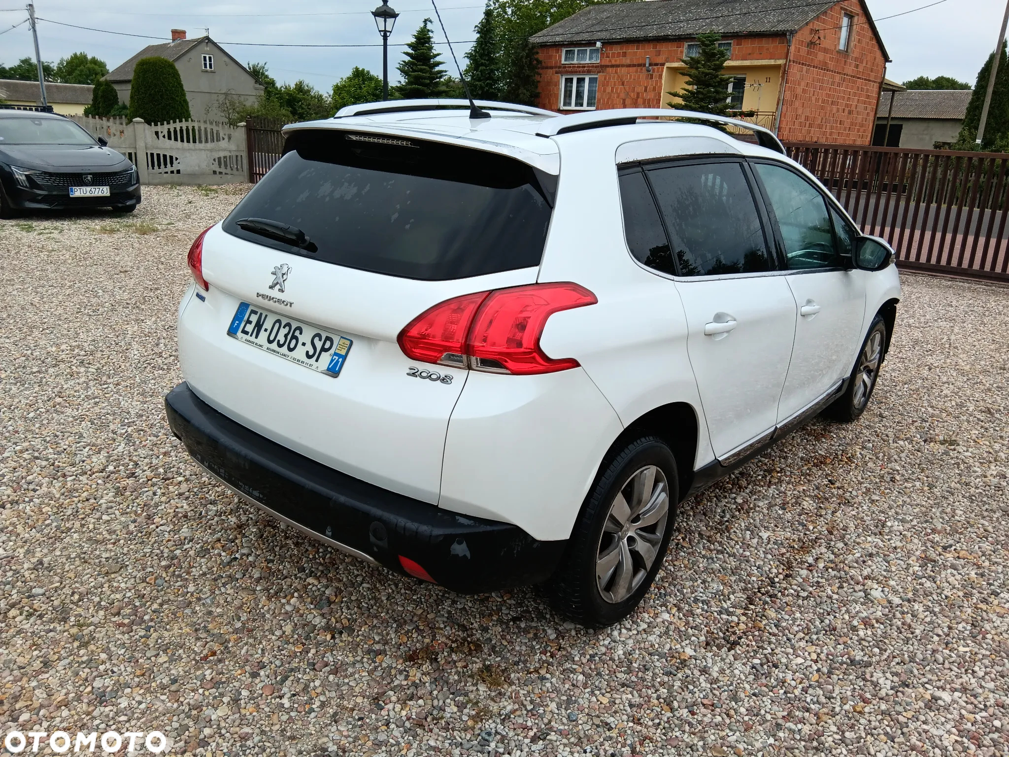Peugeot 2008 1.6 BlueHDi Crossway - 3