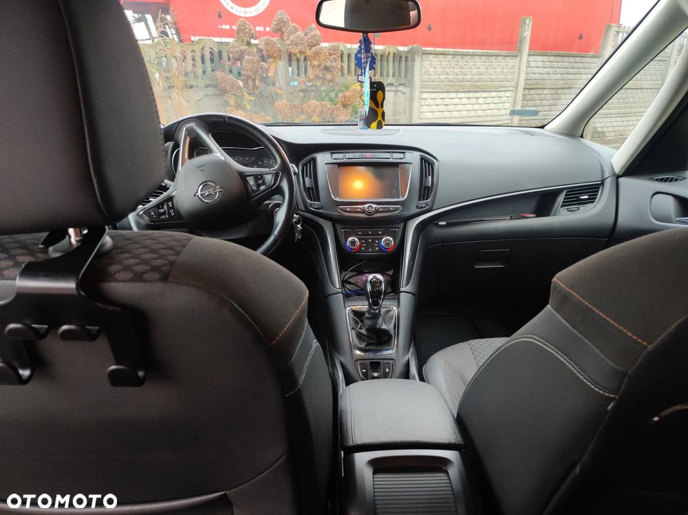 Opel Zafira 1.4 T Elite - 8