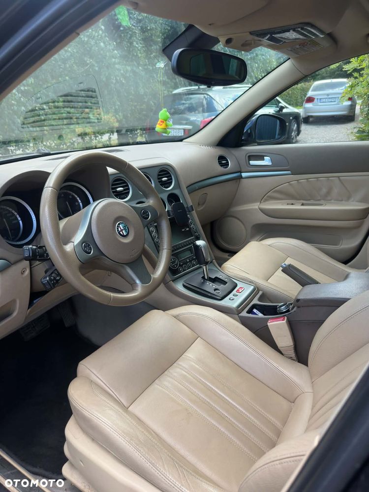 Alfa Romeo 159 1.9JTDM Q-Distinctive - 10