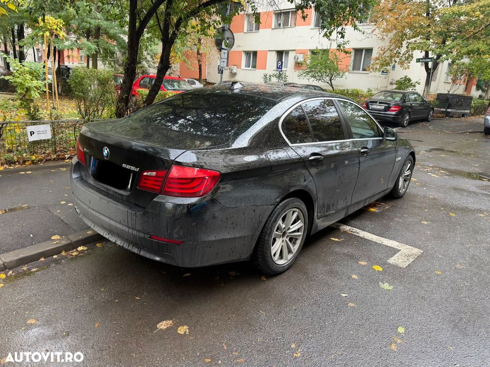 BMW Seria 5 525d xDrive - 40