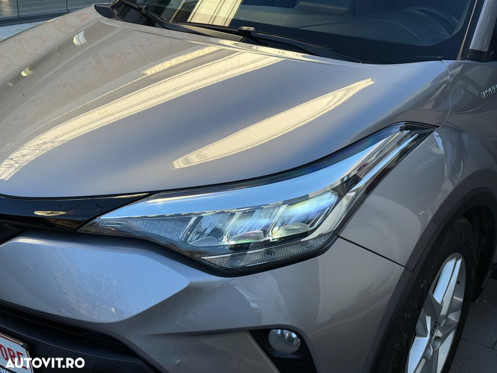 Toyota C-HR Hybrid Business-Edition - 34