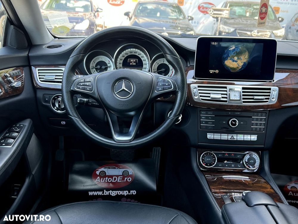 Mercedes-Benz CLS - 10