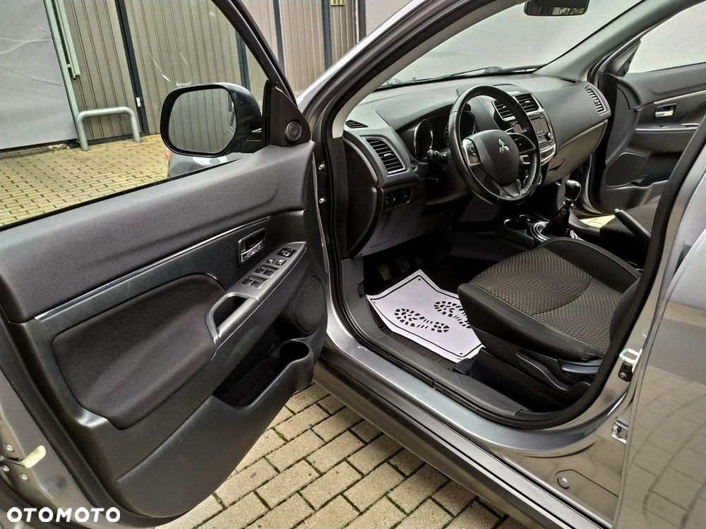 Mitsubishi ASX 1.8 DID Invite 4WD AS&G - 13