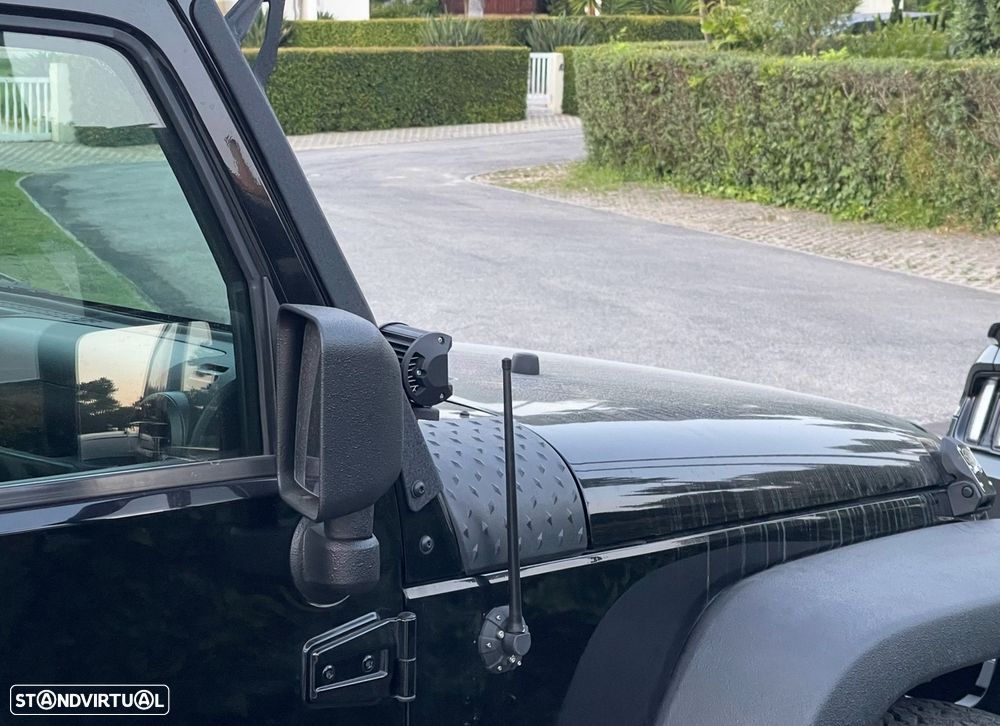 Jeep Wrangler 2.8 CRD ATX Sport - 4