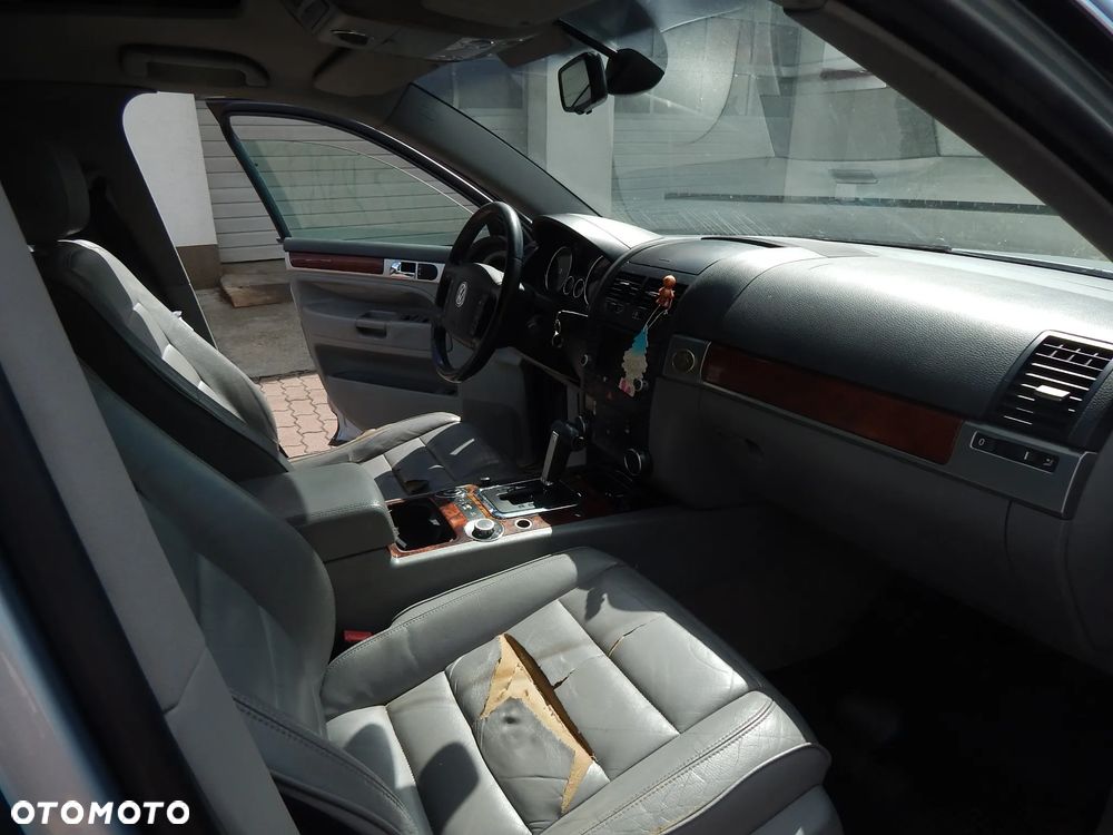 Volkswagen Touareg - 10