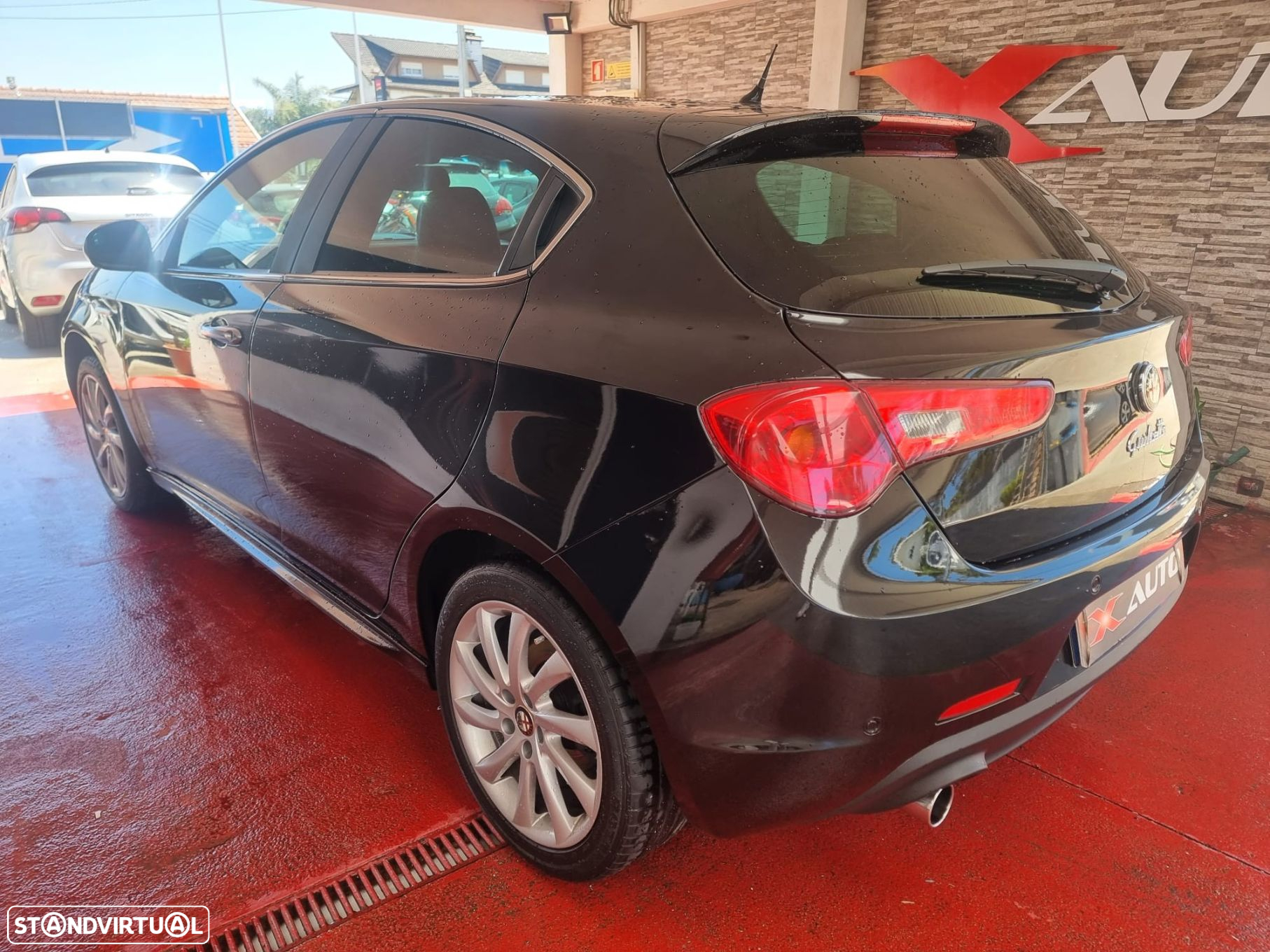 Alfa Romeo Giulietta 2.0 JTDm Distinctive - 6