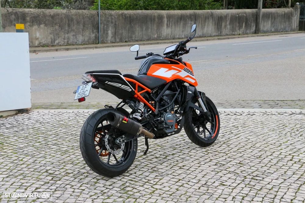 KTM Duke - 19
