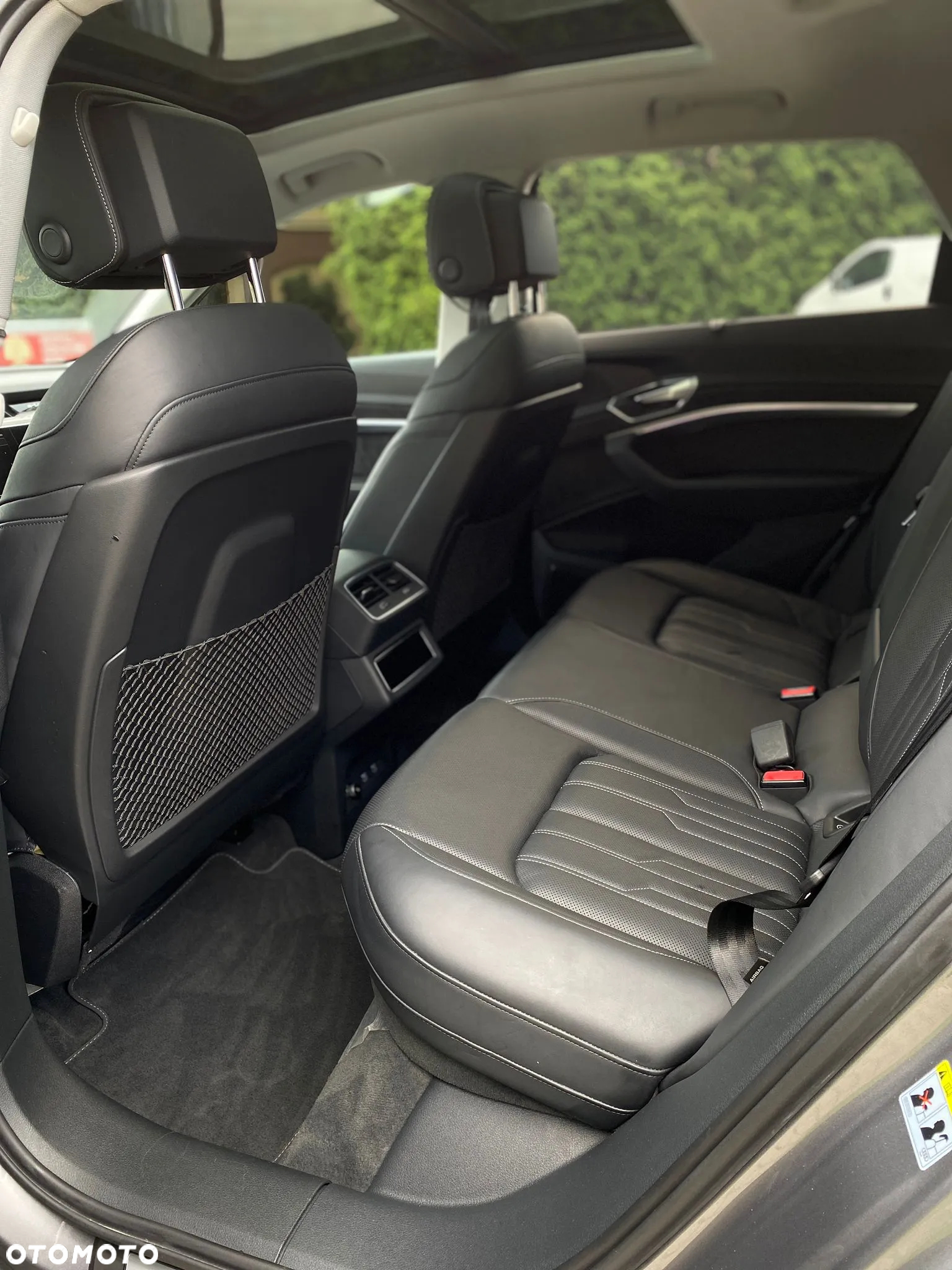 Audi e-tron 55 Quattro Advanced - 13