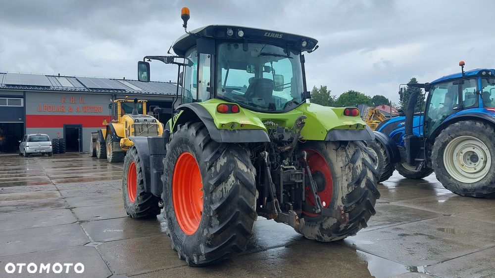 Claas ARION 620 - 4