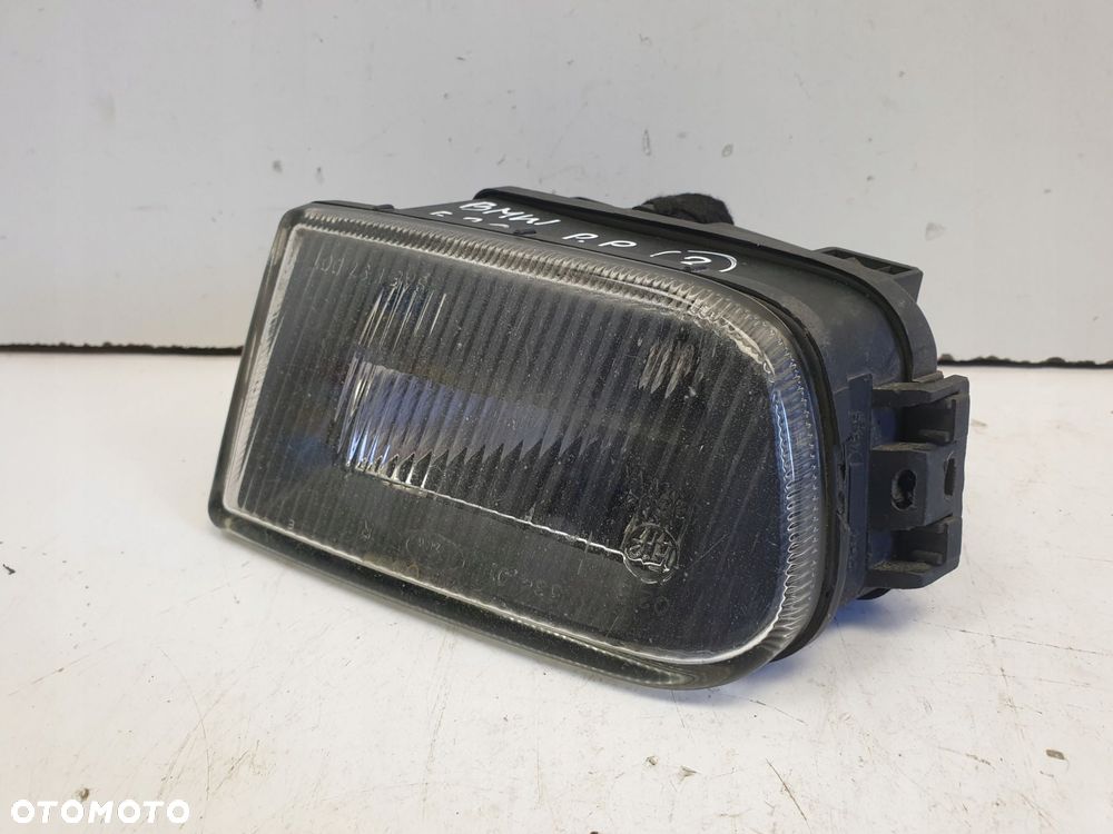 Bmw E39 lift PRAWY PRZEDNI HALOGEN Przód pasażera 837794 - 3