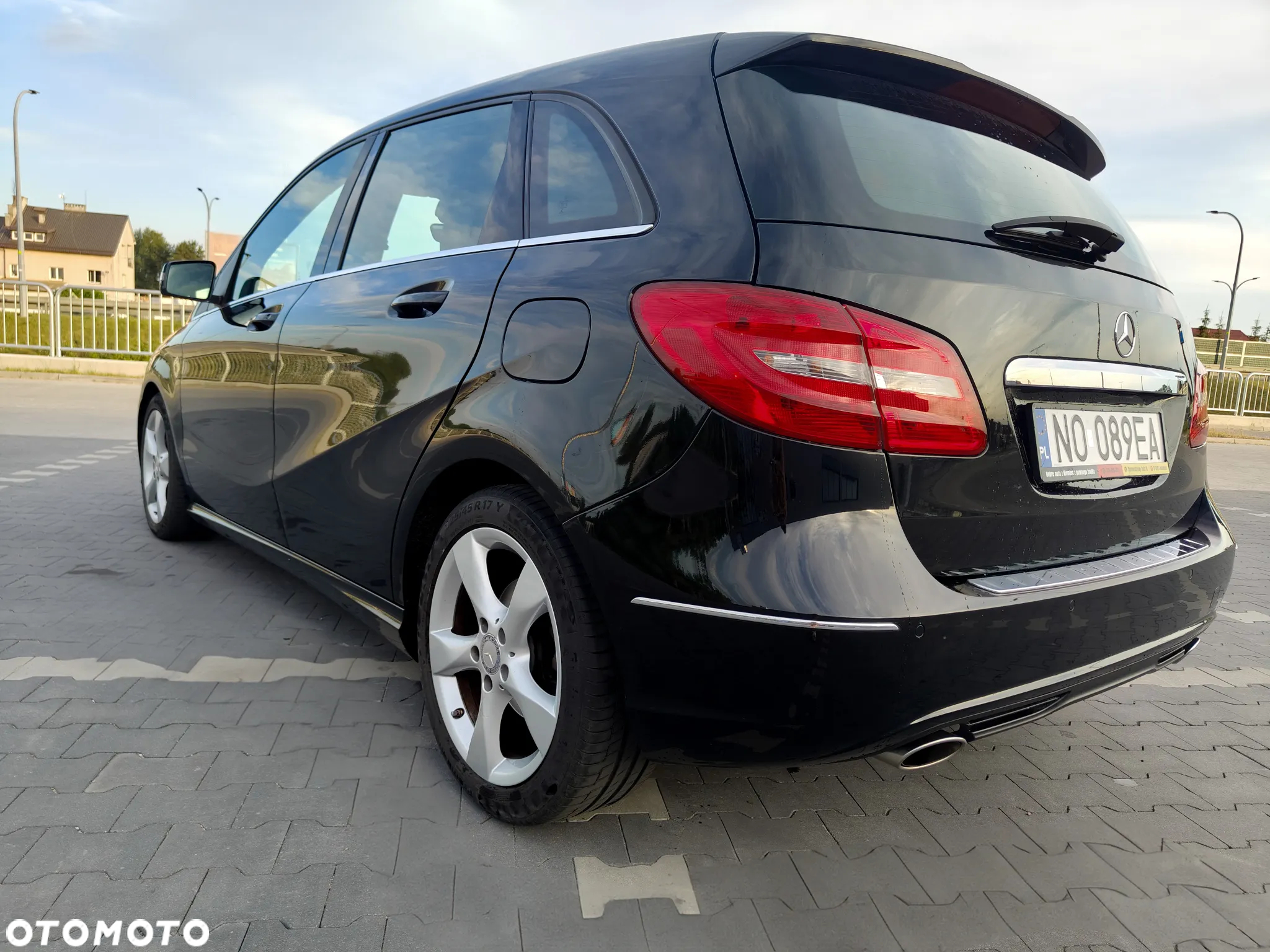 Mercedes-Benz Klasa B 180 - 8