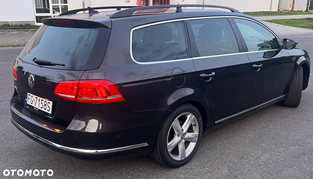 Volkswagen Passat - 3
