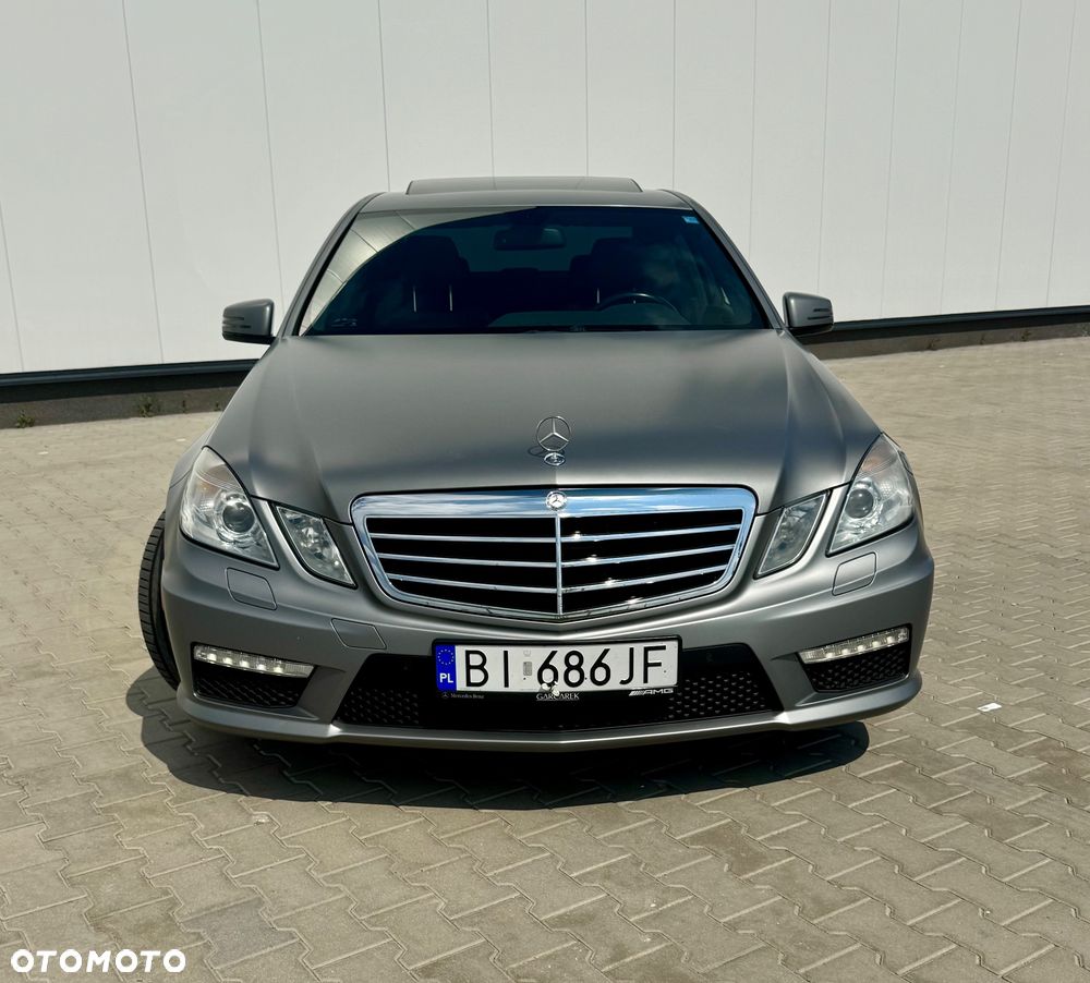 Mercedes-Benz Klasa E 63 AMG - 13